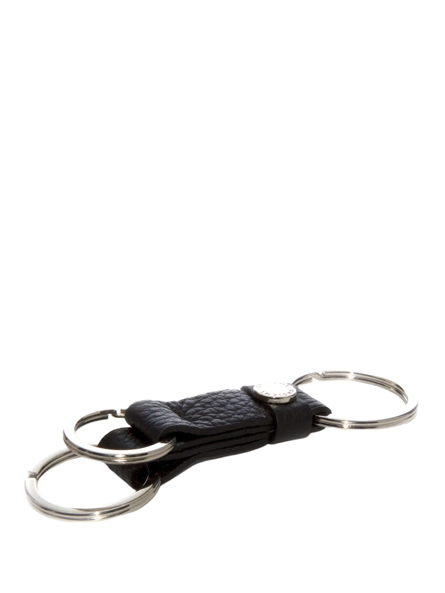 Portachiavi Micron in pelle martellata con 3 anelli metallici, elegante e pratico accessorio per chiavi.