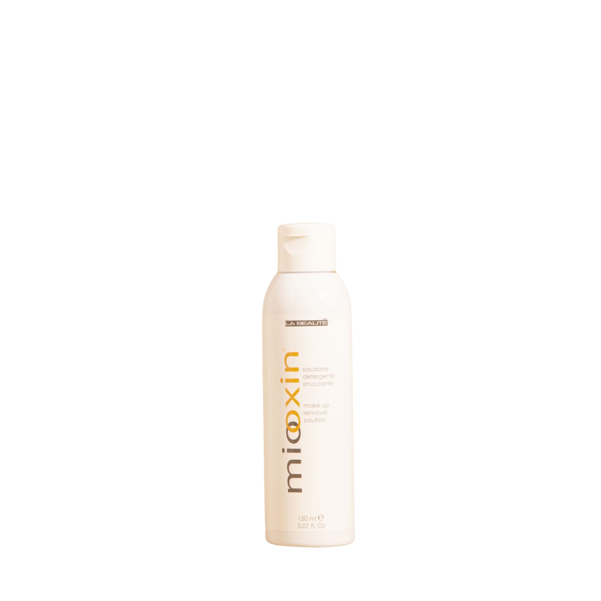 Soluzione Detergente Struccante 150ml per rimuovere impurità e trucco, adatta a pelli sensibili.
