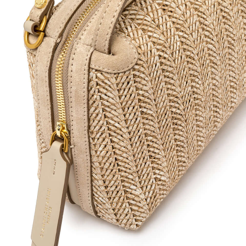 ALIFA borsa in paglia intrecciata Gianni Chiarini, leggera e pratica, ideale per l'estate.