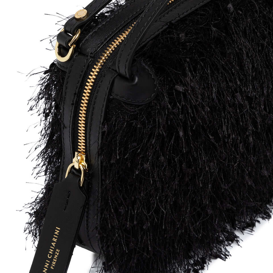 ALIFA borsa a mano Gianni Chiarini Firenze in tessuto sfrangiato con zip e tracolla removibile.