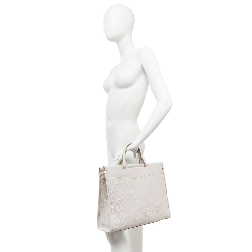 LAVINIA borsa da lavoro Gianni Chiarini Firenze in pelle grani maxi, con scomparti e tracolla, stilosa e funzionale.