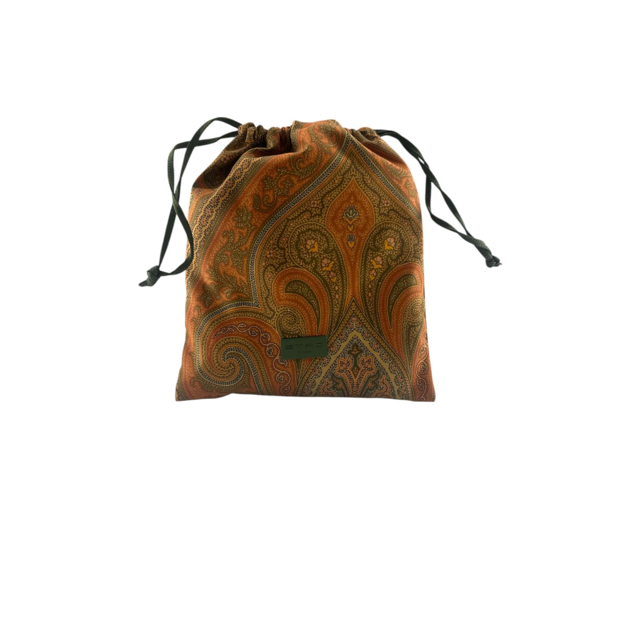 Sacchettino eleganza bellezza in tessuto colorato con motivo paisley, ideale per organizzare accessori