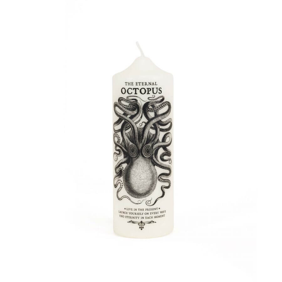 The Eternal Octopus Candela Artistica, unique pillar candle featuring intricate octopus design.
