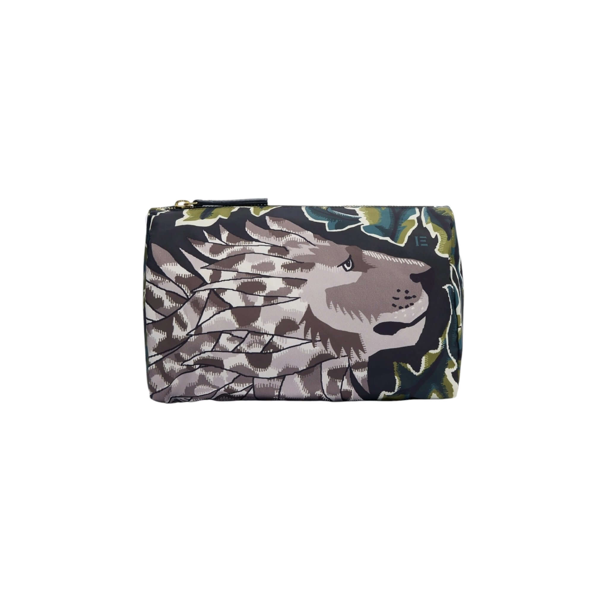 Trousse Leonard con design leone, elegante e funzionale, in nylon e poliestere riciclato, disponibile in diverse misure.