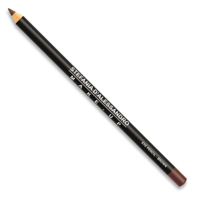 Brown eye pencil by Stefania D'Alessandro for intense makeup looks on all skin tones.