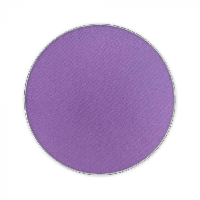 Ombretto Violet in circular form, a vibrant purple eyeshadow perfect for adding color to your makeup look.