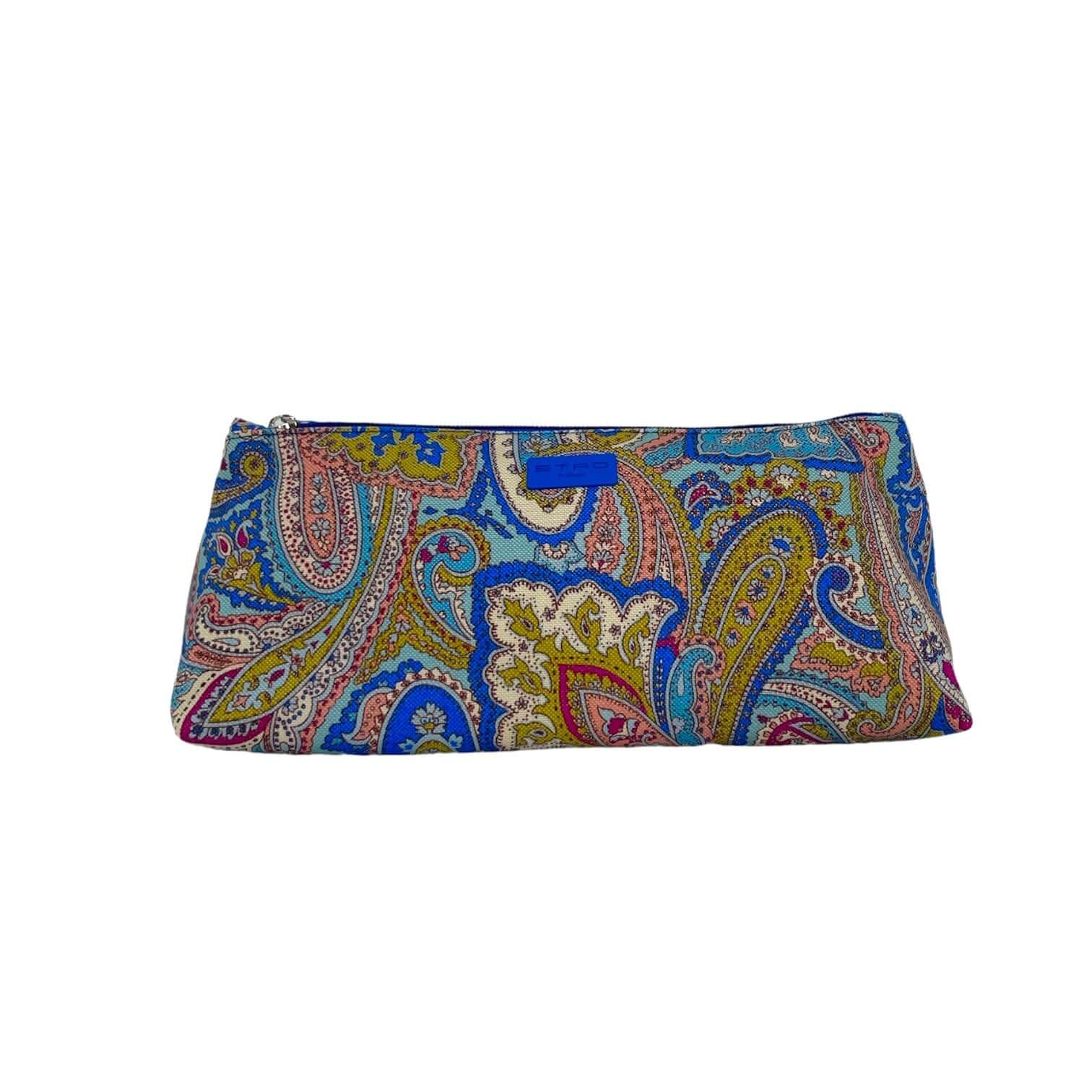 Trousse lunga porta pennelli in nylon con motivo paisley colorato e chiusura zip, misure 33x15x9,5 cm.
