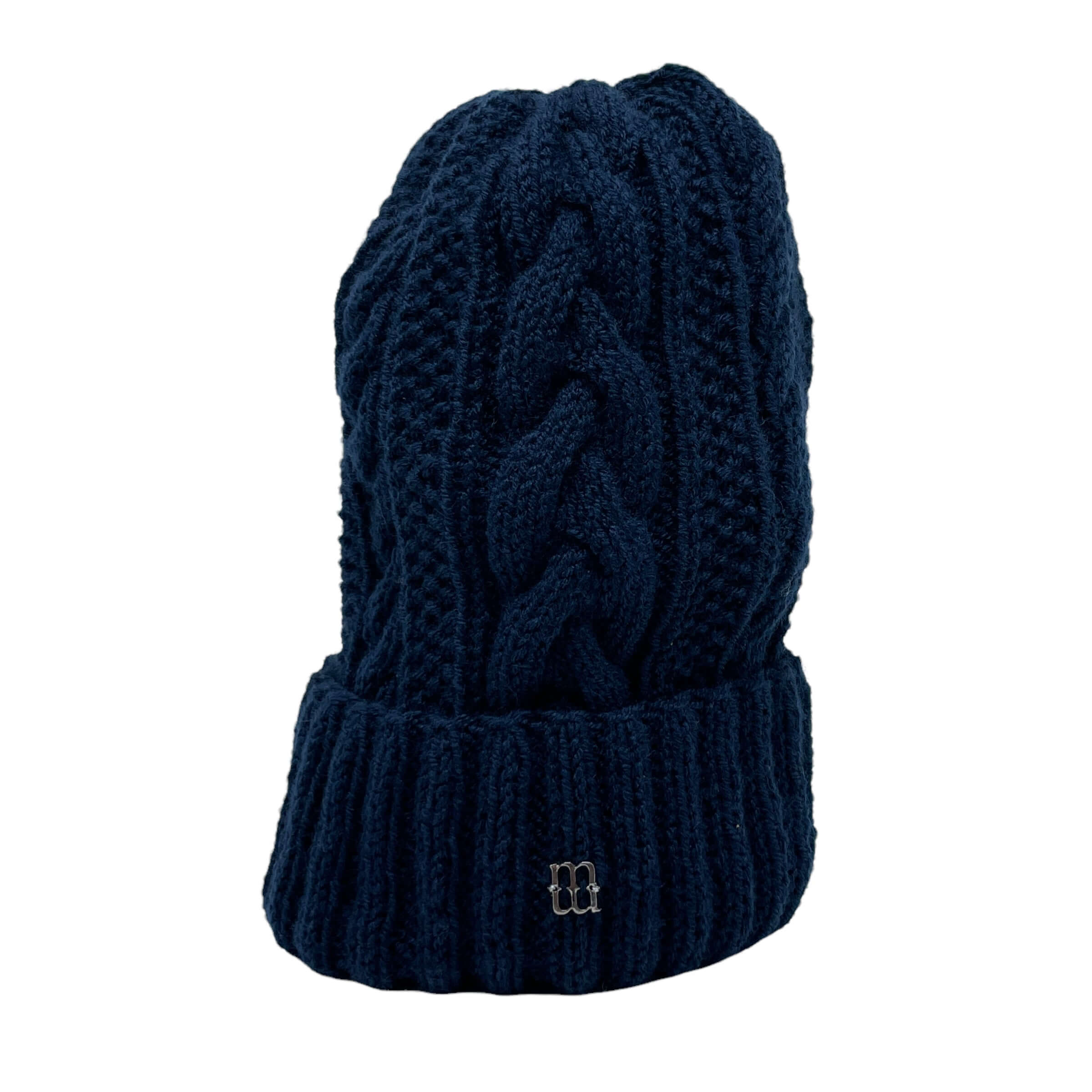 Berretto BB Blu in lana blu con logo argento e design a trecce, prodotto artigianale, taglia unica.