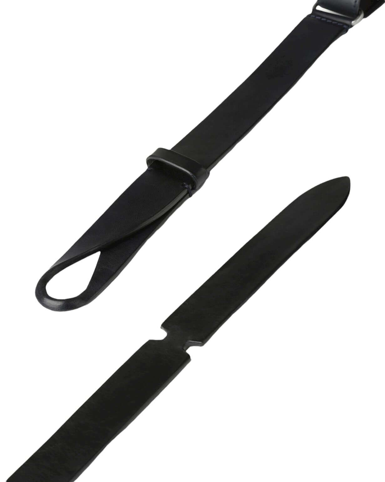 Cintura Nobuckle Bull in cuoio, adjustable leather belt without buckle, Italian craftsmanship, size range from 42 to 58.